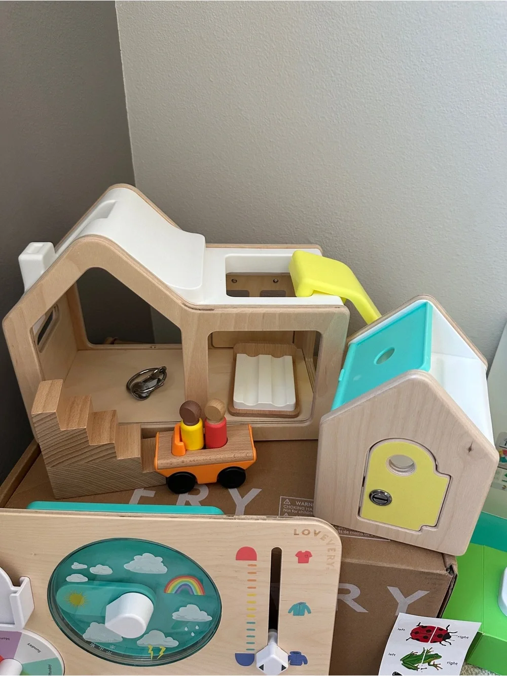 Lovevery The Observer Play Kit Wooden Activity Playset Months 37-39